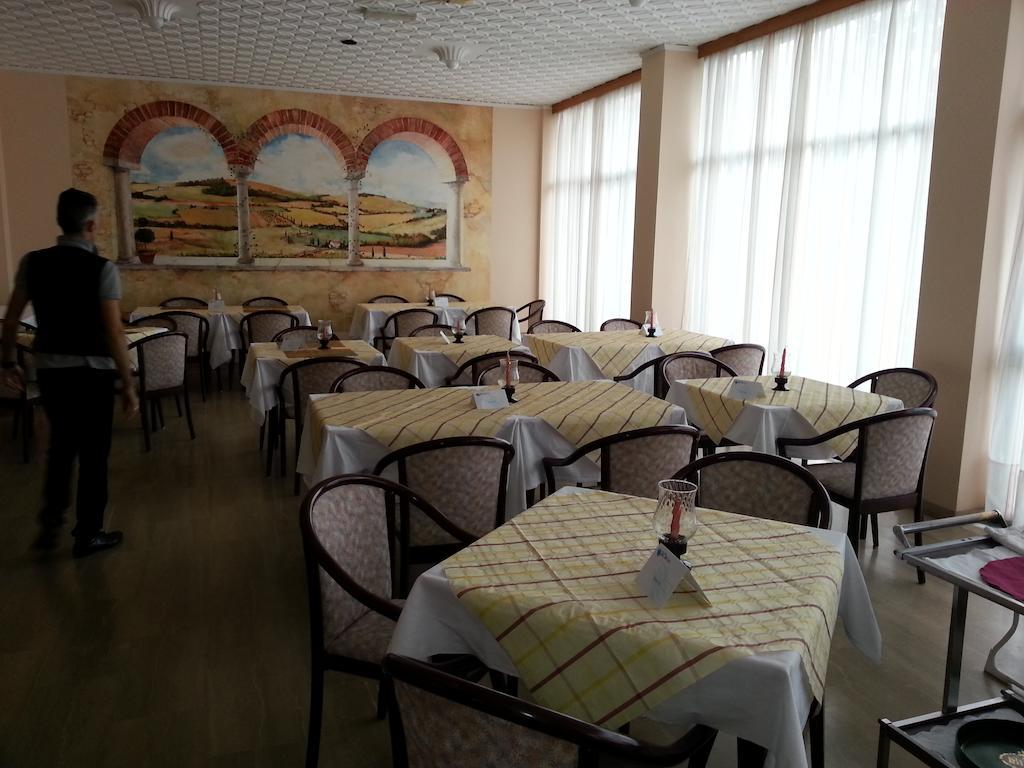Hotel Glenn Rimini Dış mekan fotoğraf