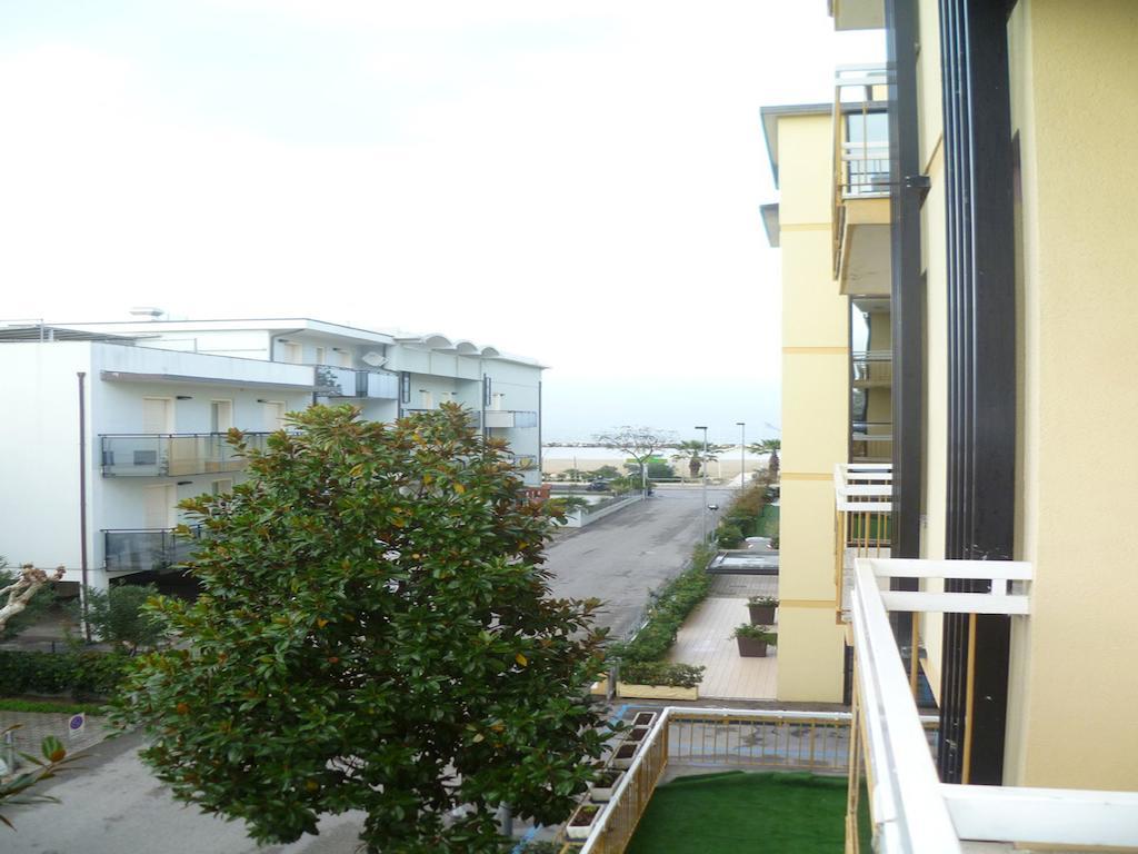 Hotel Glenn Rimini Dış mekan fotoğraf