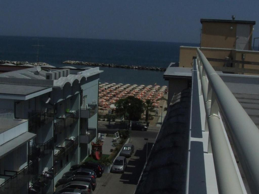 Hotel Glenn Rimini Dış mekan fotoğraf